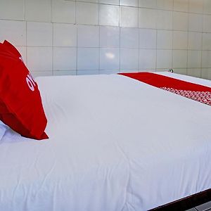 Oyo 92869 Hotel Nusantara